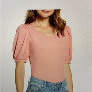 Ribbed pink tee